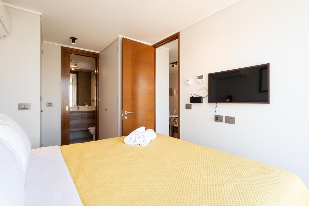 Apartamento Uptown Wood - 1br, Parking, Wifi, Mall, Pool.